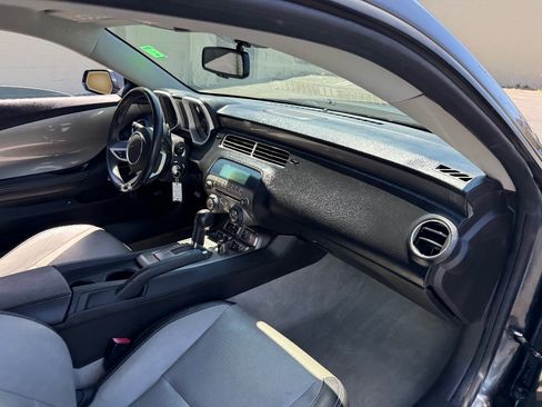 Used 2010 Chevrolet Camaro SS w/ LPO, Ground Effects Package RWD image 13