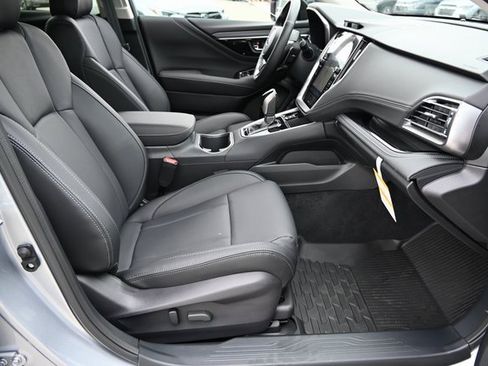 New 2025 Subaru Outback Limited image 17