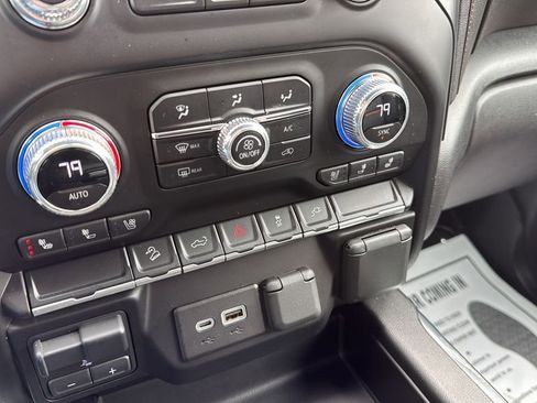 Used 2023 GMC Sierra 3500 AT4 w/ Gooseneck/5TH Wheel Package image 29