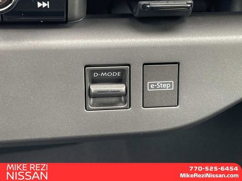 New 2026 Nissan Leaf image 17