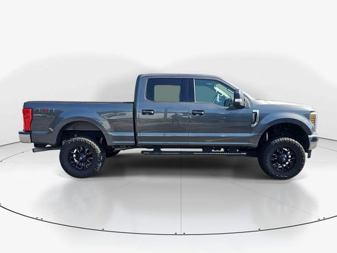 Used 2019 Ford F250 XLT w/ Snow Plow Prep Package AWD/4WD image 2