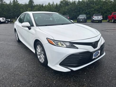 Used 2020 Toyota Camry LE w/ Cold Weather Package AWD/4WD image 8