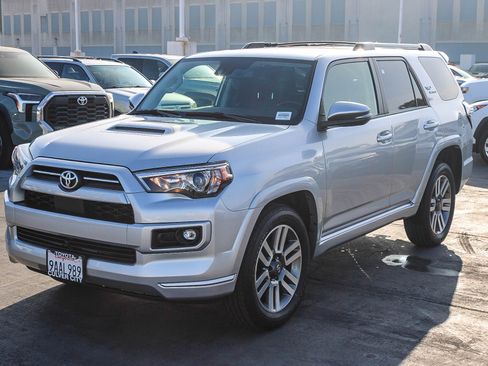 Certified 2022 Toyota 4Runner TRD Sport image 3