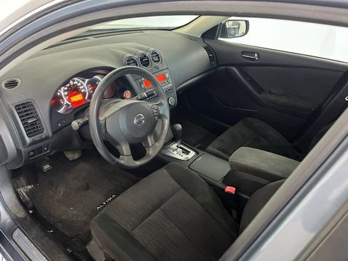 Used 2010 Nissan Altima 2.5 S FWD image 25