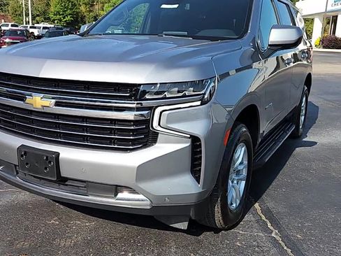 Used 2023 Chevrolet Tahoe LT image 3
