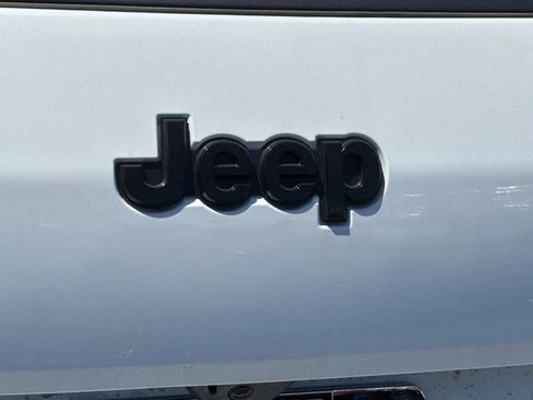 New 2026 Jeep Grand Cherokee L Summit AWD/4WD image 24