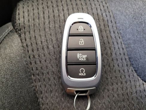 Used 2022 Hyundai Santa Fe SEL AWD/4WD image 32