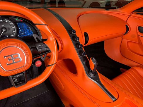 Used 2022 Bugatti Chiron Pur Sport image 24