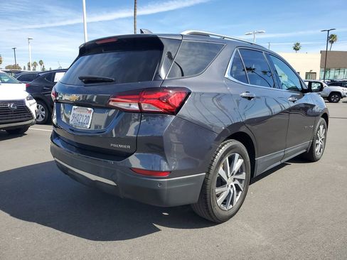 Used 2022 Chevrolet Equinox Premier image 4