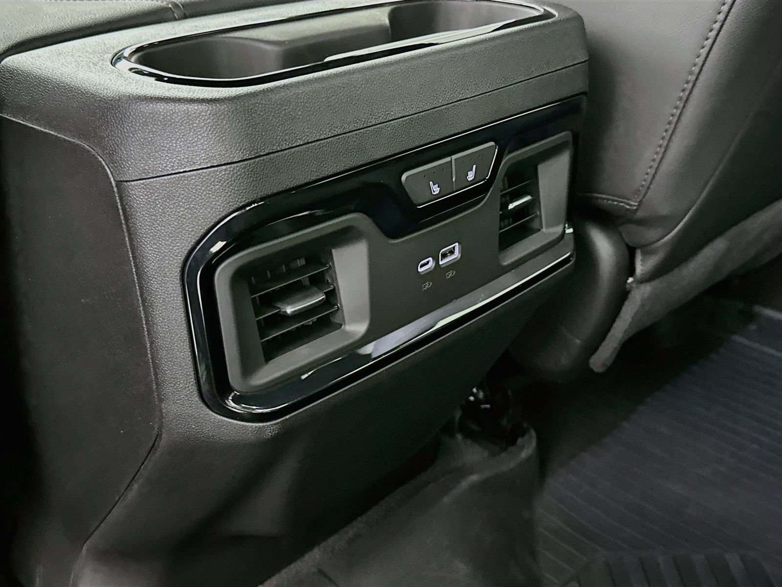Used 2022 GMC Sierra 1500 AT4 w/ AT4 Premium Package AWD/4WD image 26