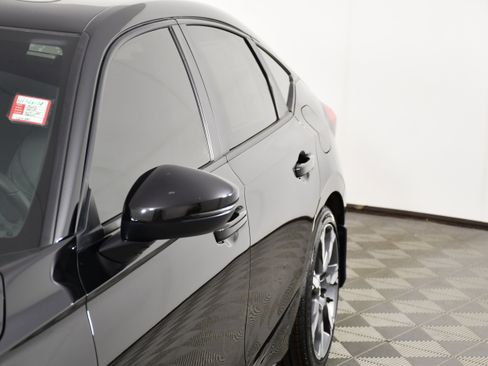 Certified 2025 Honda Civic Sport Touring image 13