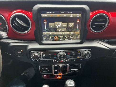 Used 2019 Jeep Wrangler Unlimited Rubicon image 70