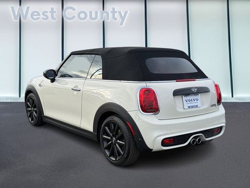 Used 2020 MINI Cooper S image 8