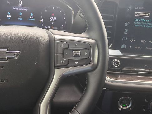 Used 2024 Chevrolet Silverado 1500 RST w/ Redline Edition AWD/4WD image 17