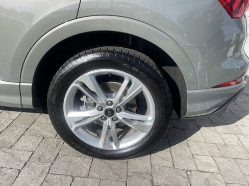 Used 2024 Audi Q3 2.0T Premium Plus w/ Premium Plus Package image 36