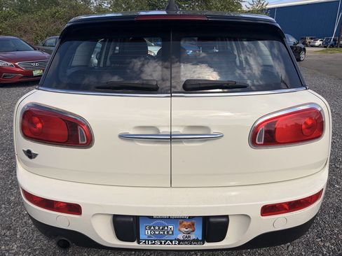 Used 2017 MINI Cooper Clubman ALL4 AWD/4WD image 5