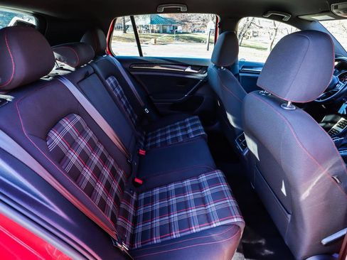 Used 2016 Volkswagen GTI S image 33