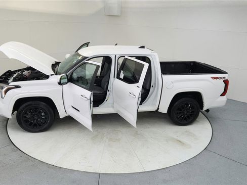 Used 2024 Toyota Tundra SR5 image 18