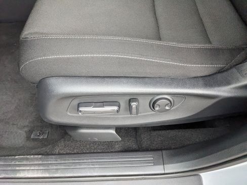 Used 2025 Honda CR-V EX image 20
