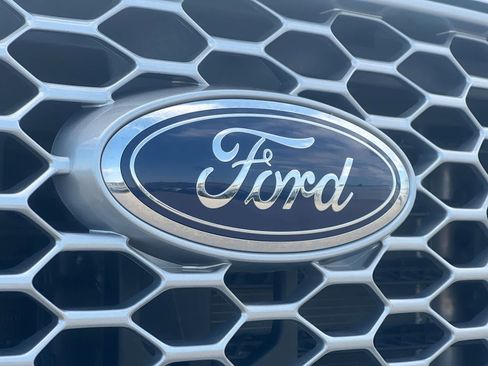 Used 2024 Ford Edge SEL w/ Convenience Package AWD/4WD image 13
