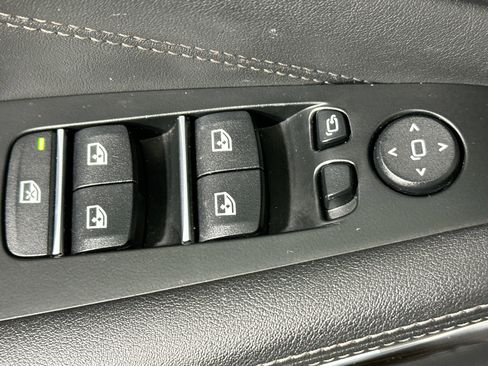 Used 2023 BMW X5 xDrive45e image 14