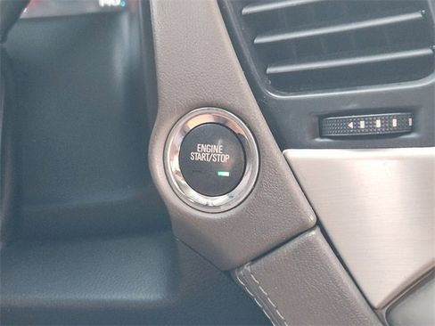 Used 2018 GMC Yukon Denali w/ Denali Ultimate Package image 21