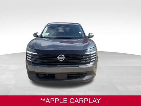 Used 2025 Nissan Kicks SV image 2