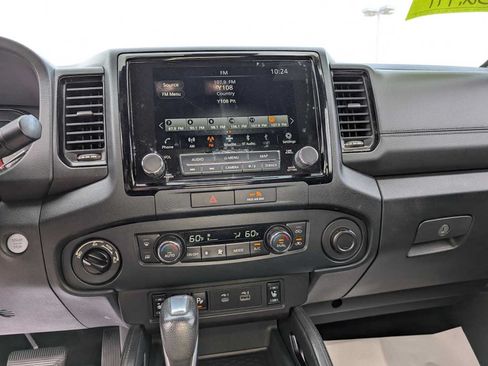Used 2022 Nissan Frontier PRO-4X w/ Pro-4X Premium Package AWD/4WD image 32