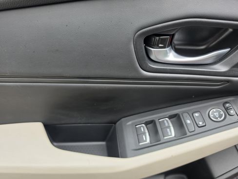 Certified 2025 Honda Accord SE image 15