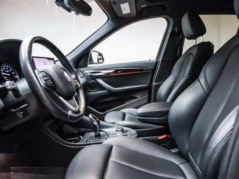 Used 2021 BMW X1 sDrive28i w/ Convenience Package image 16