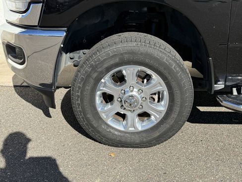 Used 2024 RAM 2500 Big Horn image 8