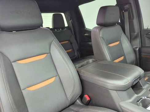 Used 2024 GMC Sierra 1500 AT4 w/ AT4 Preferred Package AWD/4WD image 36