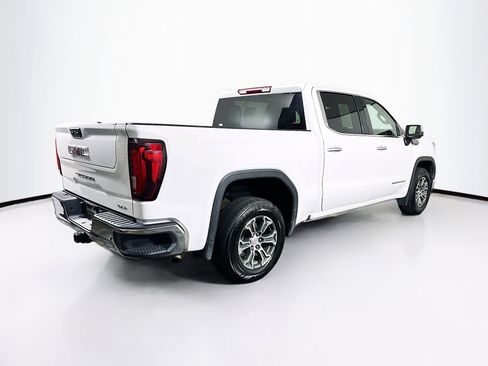 Used 2025 GMC Sierra 1500 SLT image 9