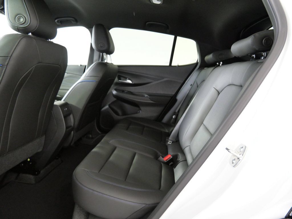 New 2026 Buick Envista Sport Touring w/ Convenience I Package FWD image 14
