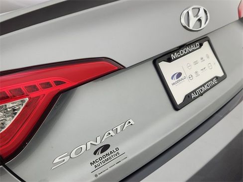Used 2016 Hyundai Sonata Limited image 8