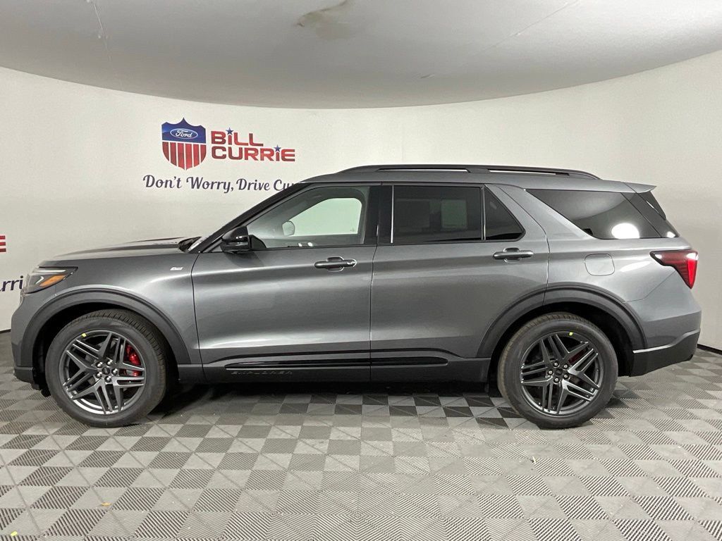 New 2026 Ford Explorer ST-Line w/ ST-Line Street Pack RWD image 6