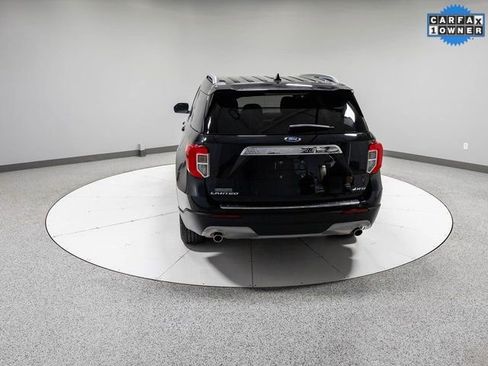 Used 2024 Ford Explorer Limited w/ Equipment Group 301A image 34