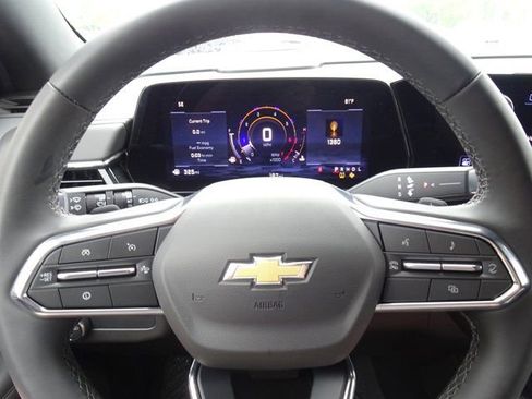 Used 2025 Chevrolet Tahoe LS RWD image 20