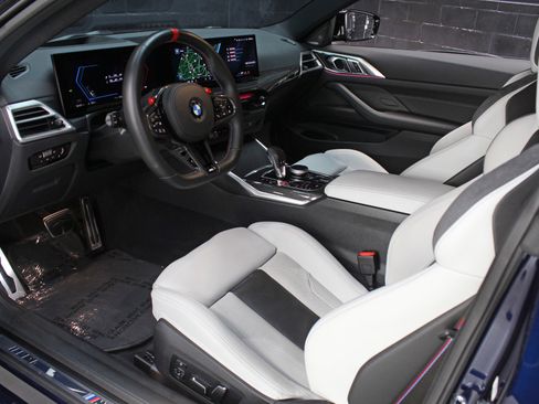 Used 2025 BMW M4 xDrive Competition AWD/4WD image 38