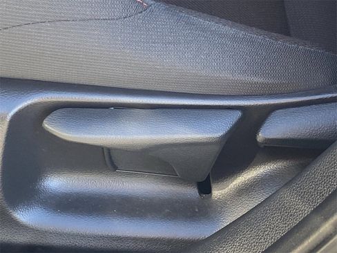 Certified 2025 Toyota Corolla SE image 22