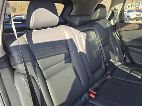 Used 2023 Nissan Rogue SL w/ SL Premium Package image 18