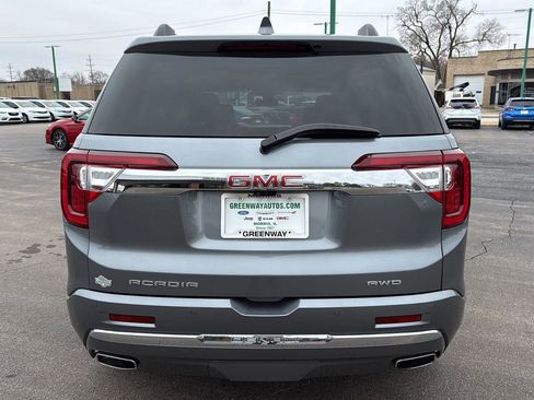 Used 2022 GMC Acadia Denali w/ Denali Ultimate Package image 7