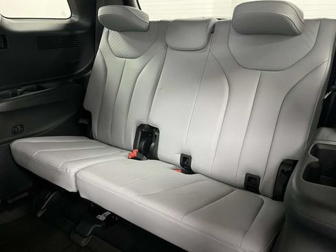 Used 2025 Hyundai Palisade SEL FWD image 19