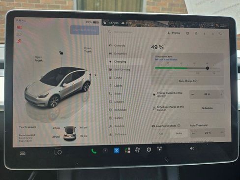 Used 2023 Tesla Model Y Long Range AWD/4WD image 49