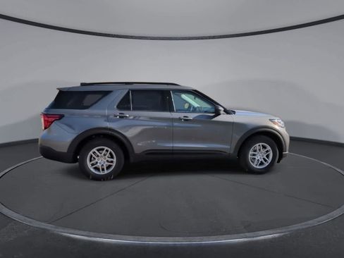 New 2026 Ford Explorer Active image 9