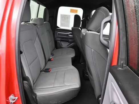 Used 2022 RAM 1500 Big Horn AWD/4WD image 6