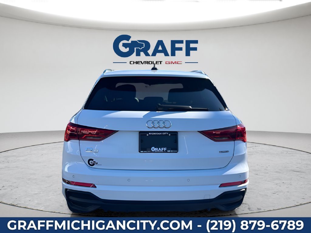 Used 2025 Audi Q3 2.0T Premium AWD/4WD image 4