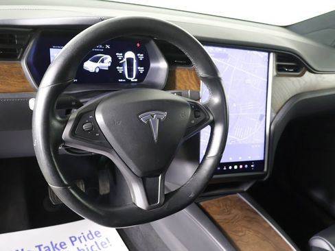 Used 2020 Tesla Model X Long Range AWD/4WD image 22