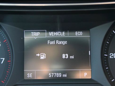 Used 2023 Chevrolet TrailBlazer LT FWD image 22