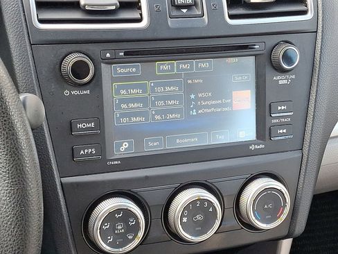 Used 2017 Subaru Forester 2.5i w/ Alloy Wheel Package image 16